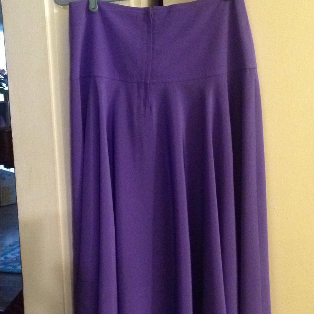 Clothing - Picture 2 of 2